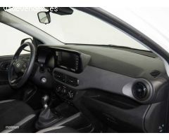 Hyundai i10 1.0 MPI Klass de 2024 con 10.315 Km por 14.990 EUR. en Cadiz