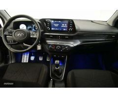 Hyundai Bayon 1.2 MPI Maxx de 2024 con 15.282 Km por 18.850 EUR. en Baleares