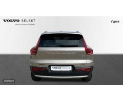 Volvo XC40 2.0 B3 CORE AUTO 163 5P de 2024 con 20.192 Km por 33.500 EUR. en Cordoba