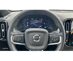 Volvo XC40 2.0 B3 CORE AUTO 163 5P de 2024 con 20.192 Km por 33.500 EUR. en Cordoba
