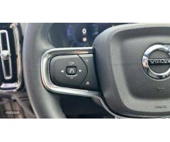 Volvo XC40 2.0 B3 CORE AUTO 163 5P de 2024 con 20.192 Km por 33.500 EUR. en Cordoba