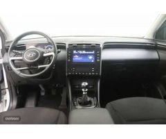 Hyundai Tucson 1.6 TGDI Maxx 4x2 de 2024 con 9.332 Km por 26.900 EUR. en Zaragoza