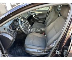 Opel Insignia 2.0 cdti 130cv de 2014 con 194.000 Km por 8.150 EUR. en Navarra