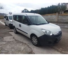 Opel Combo 1.3 CDTI Tour 90 cv de 2012 con 190.000 Km por 6.200 EUR. en Zaragoza