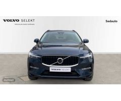 Volvo XC 60 2.0 B4 D CORE AUTO 5P de 2024 con 41.895 Km por 41.800 EUR. en Murcia