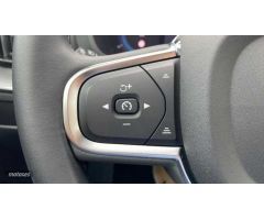 Volvo XC 60 2.0 B4 D CORE AUTO 5P de 2024 con 41.895 Km por 41.800 EUR. en Murcia