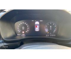 Volvo XC40 1.5 T3 R-DESIGN AUTO 5P de 2020 con 118.350 Km por 27.800 EUR. en Murcia
