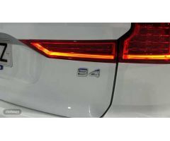 Volvo XC 60 2.0 B4 D CORE AUTO 5P de 2023 con 12.022 Km por 41.500 EUR. en Madrid