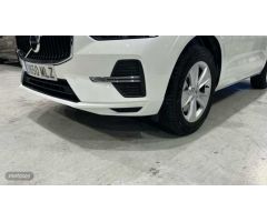Volvo XC 60 2.0 B4 D CORE AUTO 5P de 2023 con 12.022 Km por 41.500 EUR. en Madrid
