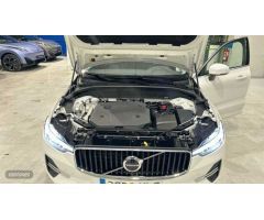 Volvo XC 60 2.0 B4 D CORE AUTO 5P de 2023 con 12.022 Km por 41.500 EUR. en Madrid