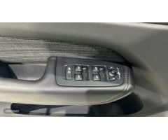 Volvo XC 60 2.0 B4 D CORE AUTO 5P de 2023 con 12.022 Km por 41.500 EUR. en Madrid