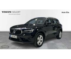 Volvo XC40 1.5 T2 CORE AUTO 5P de 2023 con 13.000 Km por 31.900 EUR. en Madrid