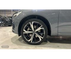 Volvo XC 60 2.0 B4 D ULTIMATE DARK AUTO 4WD 5P de 2023 con 31.800 Km por 56.900 EUR. en Madrid