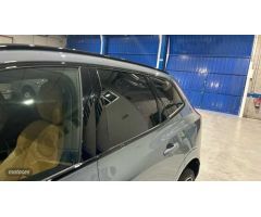 Volvo XC 60 2.0 B4 D ULTIMATE DARK AUTO 4WD 5P de 2023 con 31.800 Km por 56.900 EUR. en Madrid