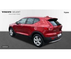 Volvo XC40 2.0 B3 CORE AUTO 163 5P de 2024 con 15.476 Km por 33.500 EUR. en Ciudad Real
