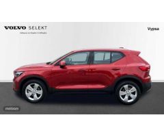 Volvo XC40 2.0 B3 CORE AUTO 163 5P de 2024 con 15.476 Km por 33.500 EUR. en Ciudad Real