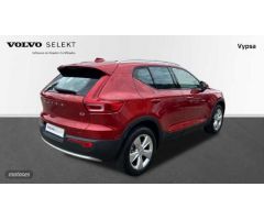 Volvo XC40 2.0 B3 CORE AUTO 163 5P de 2024 con 15.476 Km por 33.500 EUR. en Ciudad Real
