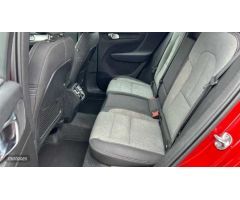 Volvo XC40 2.0 B3 CORE AUTO 163 5P de 2024 con 15.476 Km por 33.500 EUR. en Ciudad Real