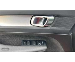 Volvo XC40 2.0 B3 CORE AUTO 163 5P de 2024 con 15.476 Km por 33.500 EUR. en Ciudad Real