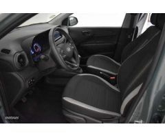 Hyundai i10 1.0 MPI Klass de 2023 con 15.672 Km por 14.320 EUR. en Sevilla