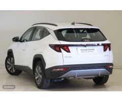 Hyundai Tucson 1.6 TGDI Maxx 4x2 de 2024 con 13.762 Km por 27.540 EUR. en Sevilla