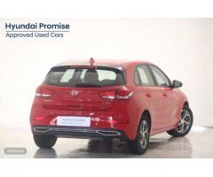 Hyundai i30 1.0 TGDI Klass LR 48V 120 de 2024 con 10.429 Km por 20.450 EUR. en Madrid