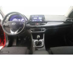 Hyundai i30 1.0 TGDI Klass LR 48V 120 de 2024 con 10.429 Km por 20.450 EUR. en Madrid