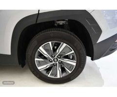 Hyundai Tucson 1.6 TGDI Maxx 4x2 de 2024 con 8.269 Km por 26.500 EUR. en Alicante
