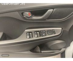 Hyundai Kona 1.0 TGDI Klass 4X2 de 2021 con 33.190 Km por 16.500 EUR. en Madrid