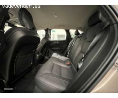 Volvo XC 60 2.0 B4 D PLUS DARK AUTO 197 CV de 2024 con 29.178 Km por 44.500 EUR. en A Coruna