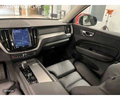Volvo XC 60 2.0 B4 D PLUS DARK AUTO 197 CV de 2024 con 29.178 Km por 44.500 EUR. en A Coruna