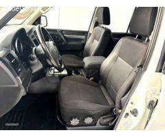 Mitsubishi Montero 3.2DI-D Spirit 5AT 190CV de 2019 con 92.000 Km por 30.900 EUR. en Guipuzcoa
