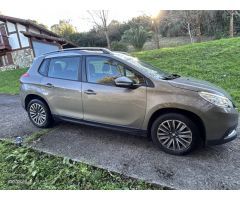 Peugeot 2008 1.6 e-HDI 92 Active de 2015 con 148.000 Km por 8.500 EUR. en Barcelona