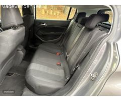 Peugeot 308 1.2 ALLURE LEDS-NAVI-PARK CAM-CAR PLAY de 2016 con 167.000 Km por 5.700 EUR. en Granada