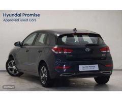 Hyundai i30 1.0 TGDI Klass LR 48V 120 de 2024 con 12.815 Km por 20.500 EUR. en Granada