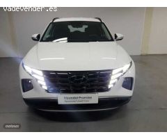 Hyundai Tucson 1.6 TGDI Maxx 4x2 de 2024 con 16.787 Km por 25.900 EUR. en Granada