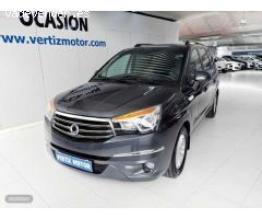 Ssangyong Rodius 2.0e-Xdi Premium de 2016 con 125.000 Km por 16.500 EUR. en Guipuzcoa