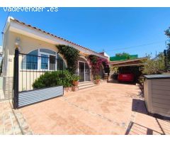 Amplia Casa de Campo / Bungalow en Perín