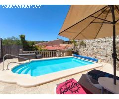 Amplia Casa de Campo / Bungalow en Perín