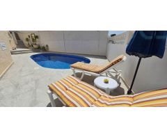 ¡Impresionante chalet independiente reformado con vistas al mar en Bolnuevo!