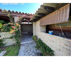 Villa Naoma en Chiclana de la Frontera: ¡tu oasis privado con piscina! ??????????