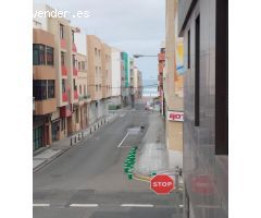 Piso en venta cerca de Playa de Las Canteras
