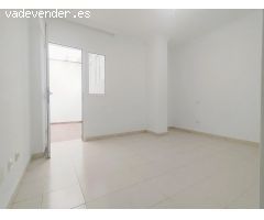 Piso en venta cerca de Playa de Las Canteras