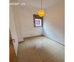 PISO A 200 MESTROS DE LA PLAYA DE 2 DORMITORIOS, SIN AMUEBLAR