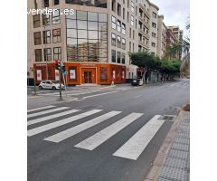 Amplia Plaza Garaje de Moto