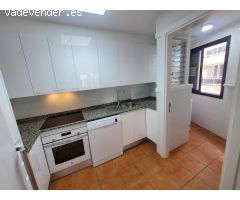 PISO DE DOS DORMITORIOS, AMUEBLADO Y GARAJE EN ZONA ARENALES