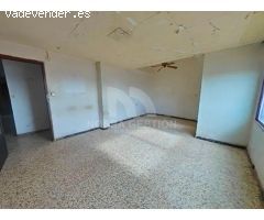 Vivienda en el Centro de Vila-Real con muchas posibilidades – REFORMAR o INVERSIÓN