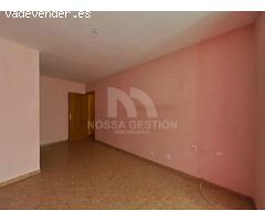 Vivienda de 2 Plantas en Onda con 3 Habitaciones y Trastero