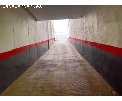 Plaza de Garaje con Trastero en Venta – Oportunidad para Inversores y Vecinos