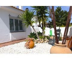VILLA EN URVEROSA, EL ROMPIDO, CON VISTAS AL MAR